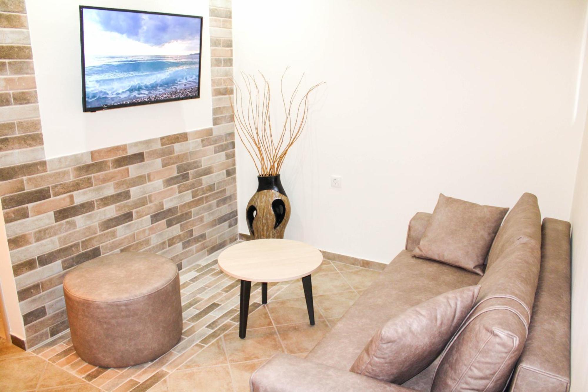 Comfy Apartments Nikiti  Exterior photo